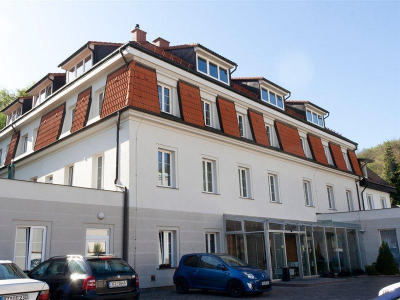 Hotel Popelka Πράγα Εξωτερικό φωτογραφία