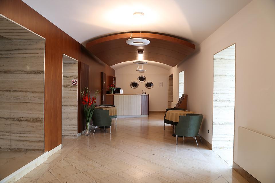 Hotel Popelka Πράγα Εξωτερικό φωτογραφία