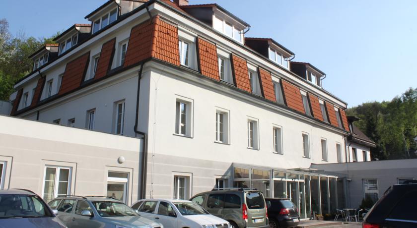 Hotel Popelka Πράγα Εξωτερικό φωτογραφία