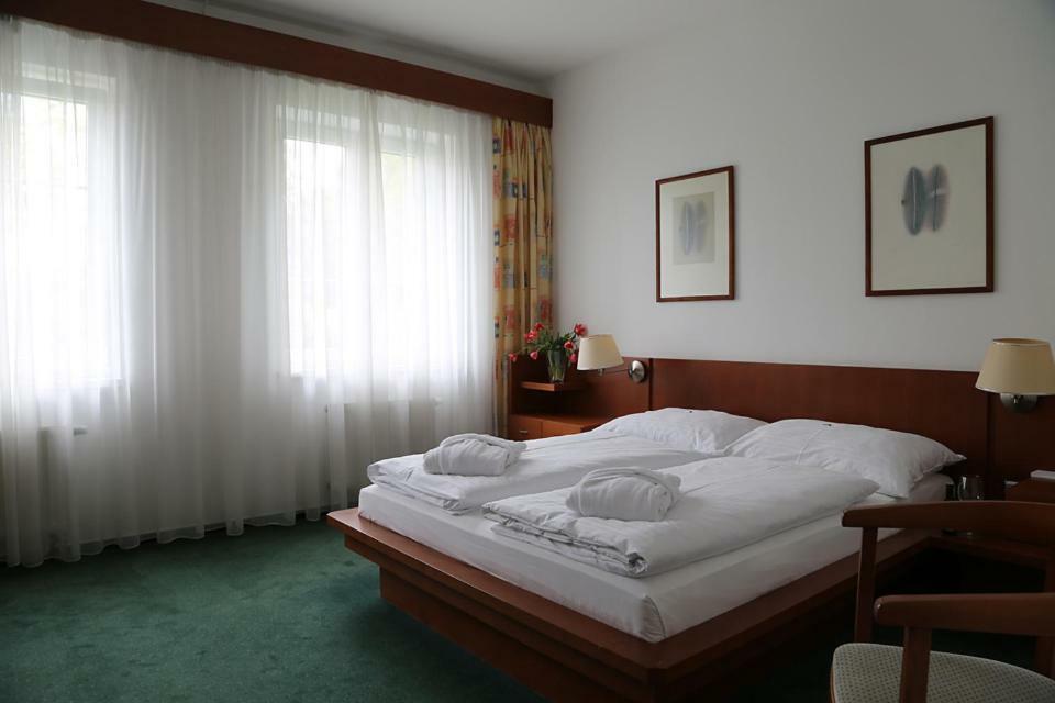 Hotel Popelka Πράγα Εξωτερικό φωτογραφία