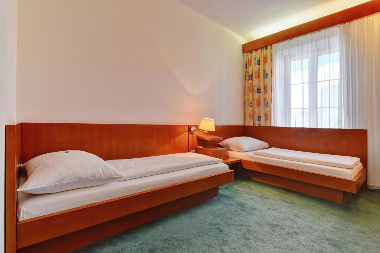 Hotel Popelka Πράγα Εξωτερικό φωτογραφία