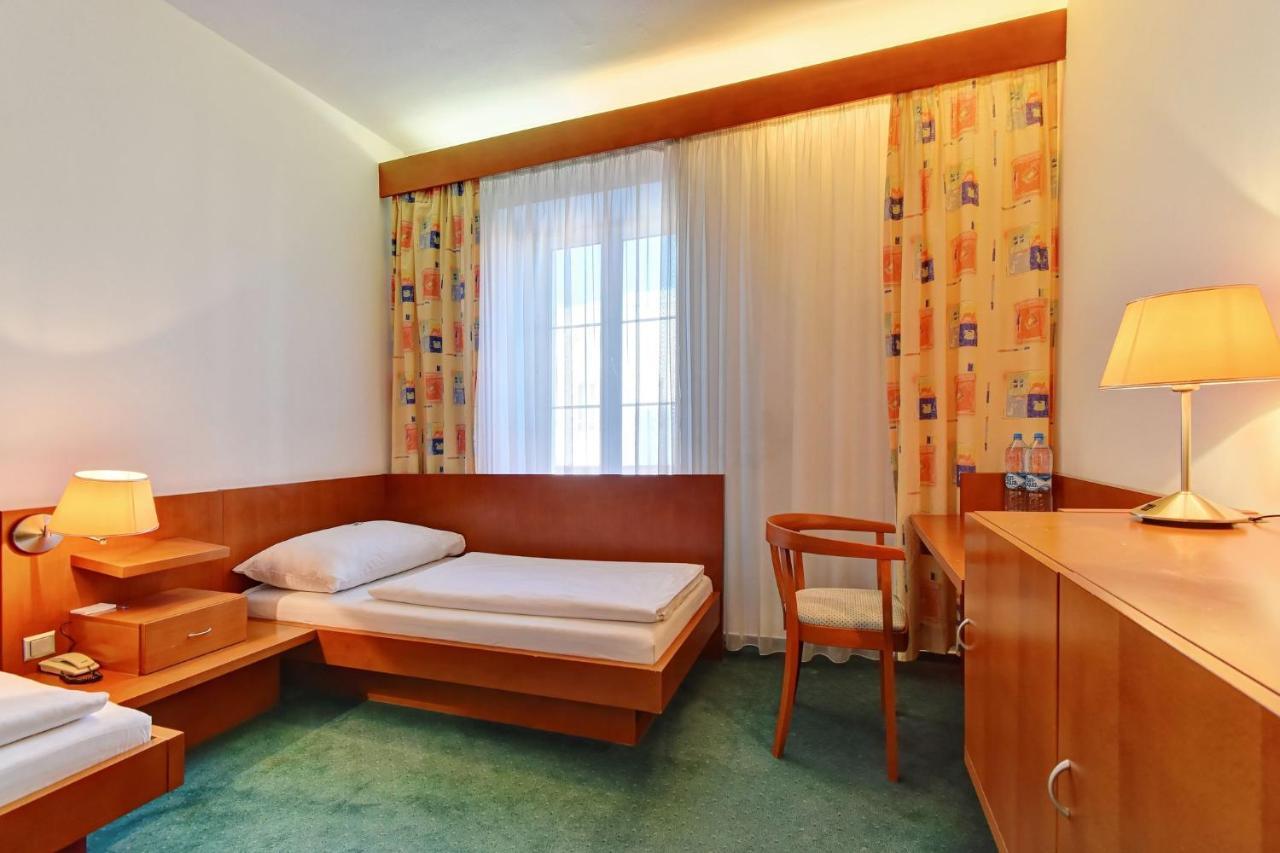 Hotel Popelka Πράγα Εξωτερικό φωτογραφία